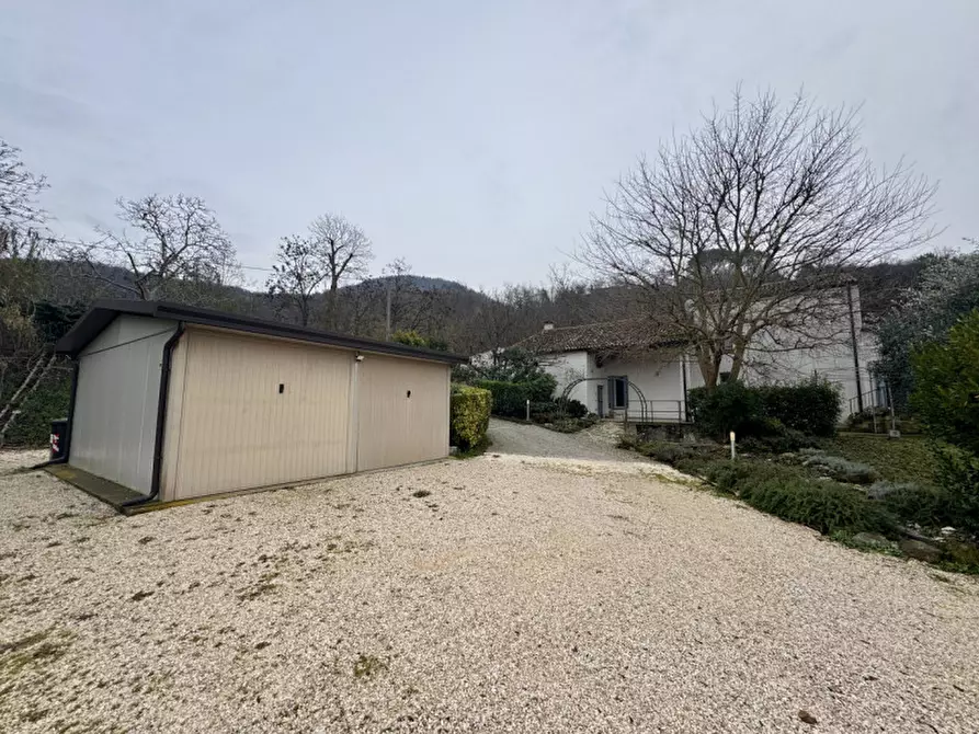 Immagine 29 di Rustico / casale in vendita  a Cinto Euganeo