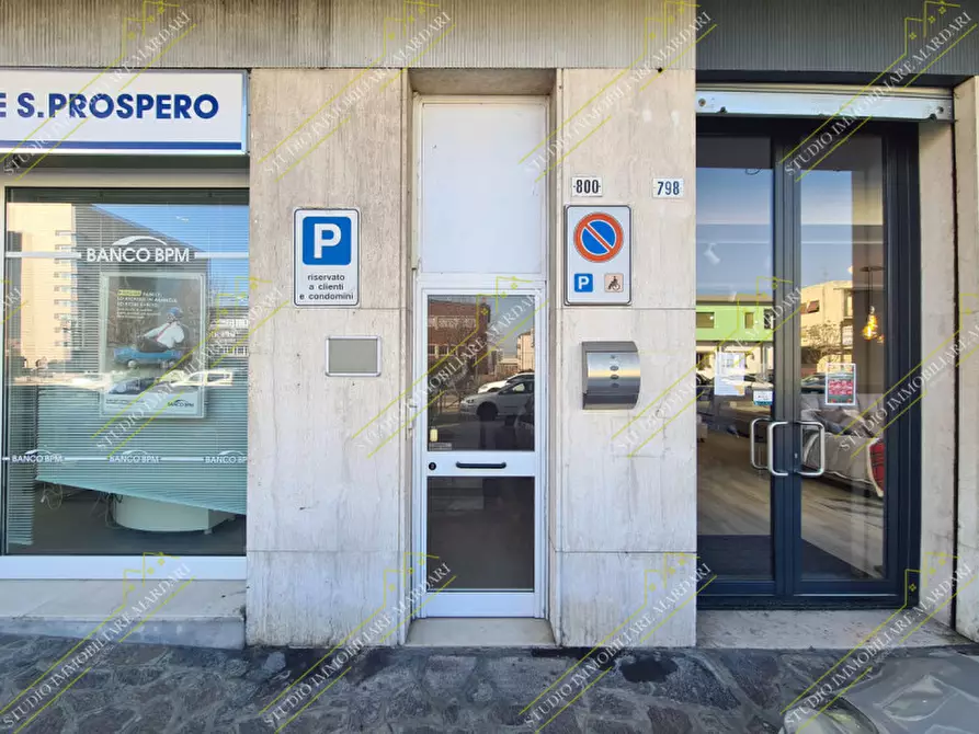 Immagine 2 di Ufficio in affitto  in via emilia est 800 a Modena
