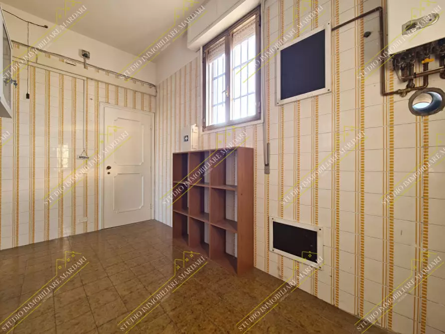 Immagine 17 di Ufficio in affitto  in via emilia est 800 a Modena