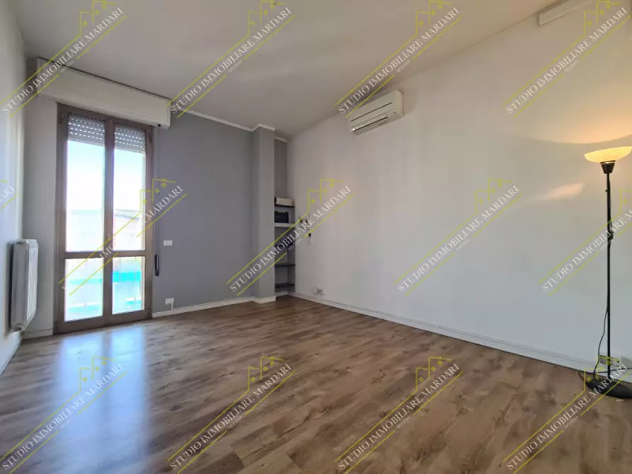 Immagine 19 di Ufficio in affitto  in via emilia est 800 a Modena