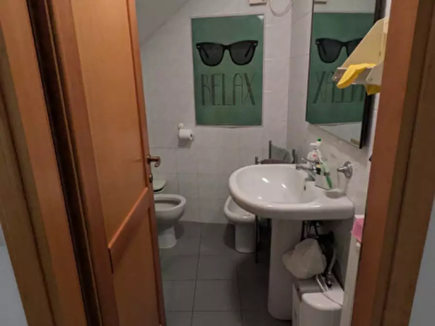 Immagine 5 di Ufficio in vendita  in Viale Armando Diaz a Montevarchi