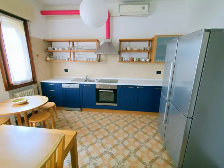 Immagine 1 di Appartamento in vendita  a Padova