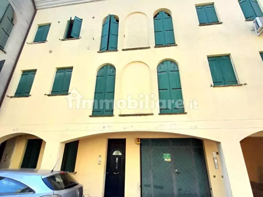 Immagine 9 di Appartamento in affitto  in Via Sebastiano Filippi a Lendinara