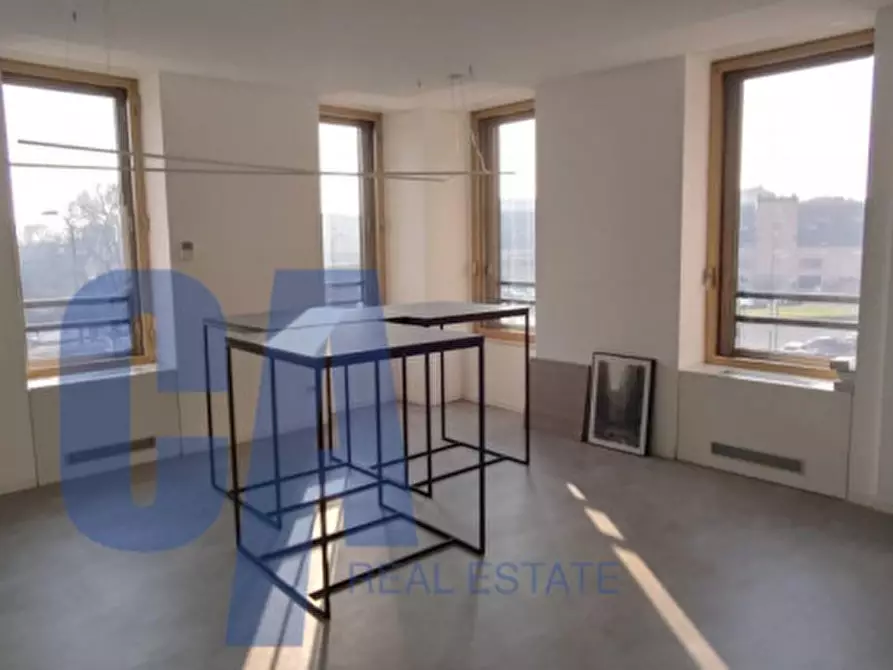 Immagine 16 di Ufficio in affitto  in PIAZZA MONTE TITANO a Milano