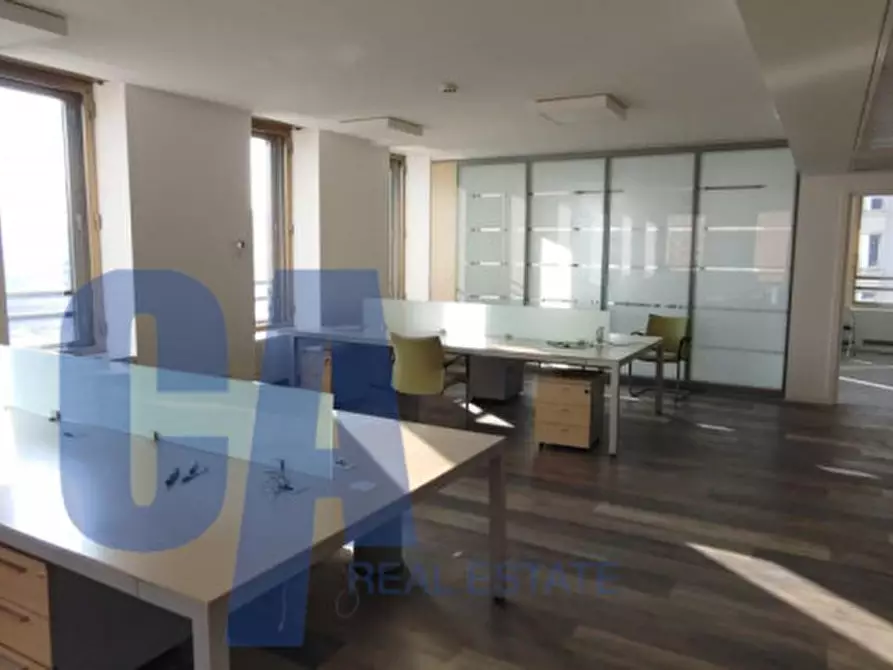 Immagine 18 di Ufficio in affitto  in PIAZZA MONTE TITANO a Milano