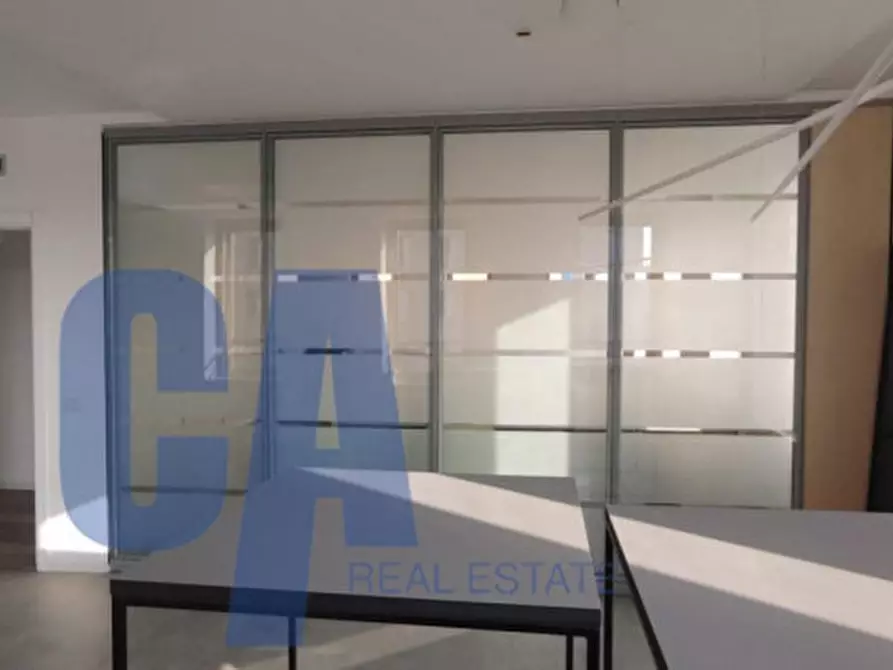 Immagine 19 di Ufficio in affitto  in PIAZZA MONTE TITANO a Milano