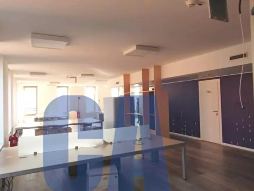 Immagine 22 di Ufficio in affitto  in PIAZZA MONTE TITANO a Milano