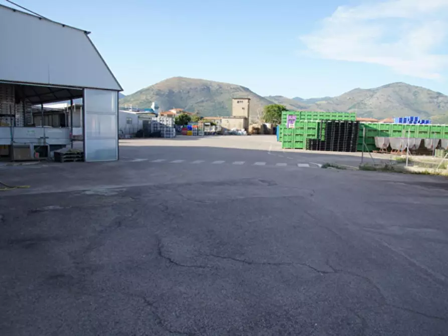 Immagine 13 di Capannone industriale in vendita  in Via Antonio Salandra, 04022 Fondi LT, Italia a Fondi