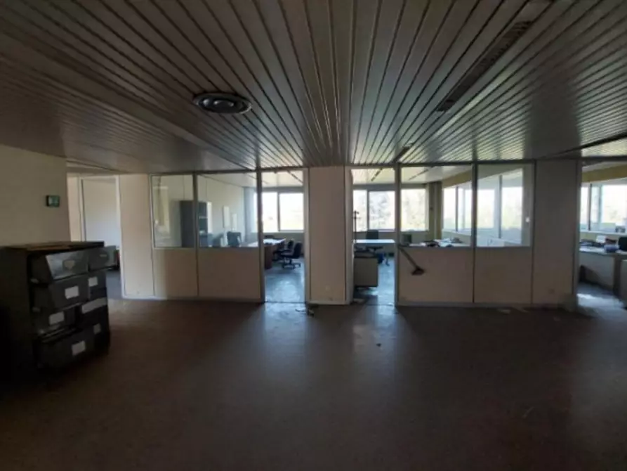 Immagine 2 di Ufficio in vendita  in Via Guido Rossa, N. 8 a Cornate D'adda