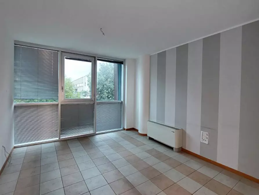 Immagine 7 di Ufficio in vendita  in Via Mario Angelucci, N. 32 a Perugia