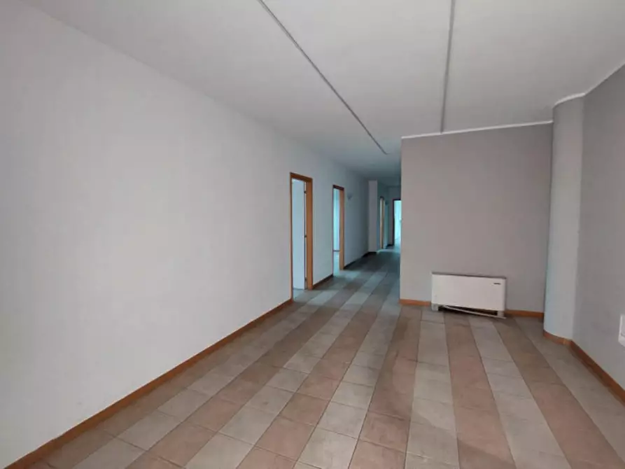 Immagine 11 di Ufficio in vendita  in Via Mario Angelucci, N. 32 a Perugia