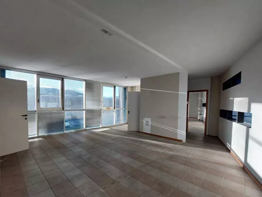 Immagine 15 di Ufficio in vendita  in Via Mario Angelucci, N. 32 a Perugia