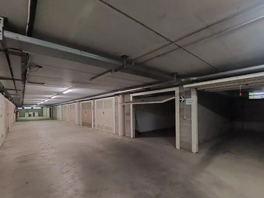 Immagine 20 di Ufficio in vendita  in Via Mario Angelucci, N. 32 a Perugia