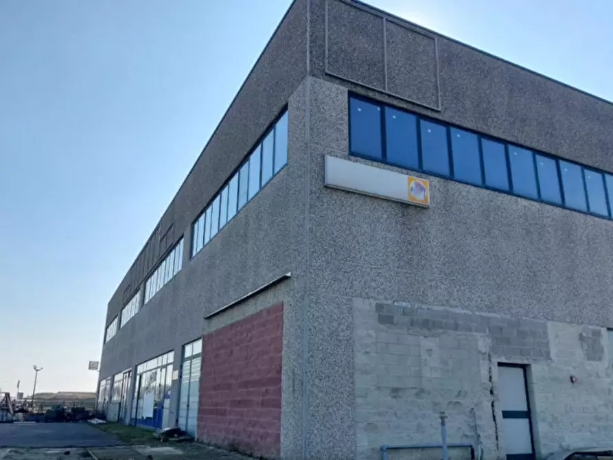 Immagine 24 di Capannone industriale in vendita  in Via Bissone, N. - a Santa Cristina E Bissone