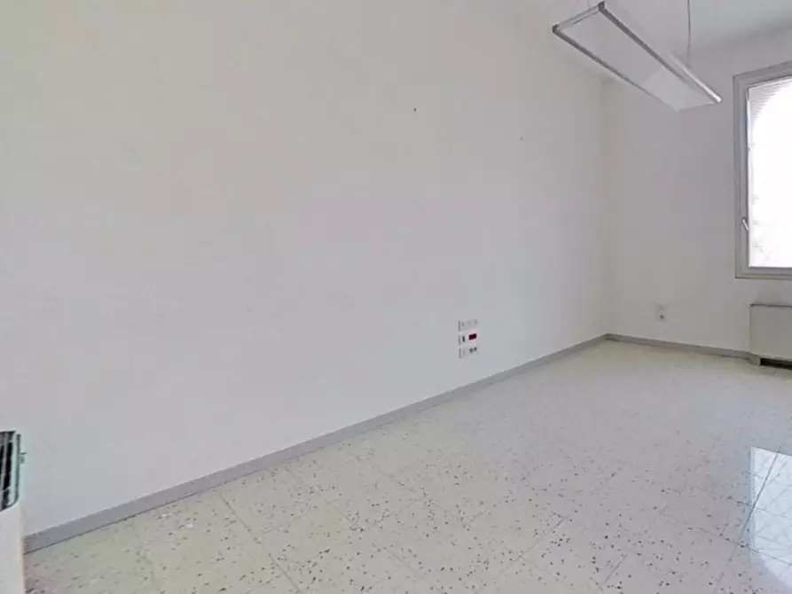 Immagine 1 di Ufficio in vendita  in Via Monte Sabotino, N. 1 a Venezia