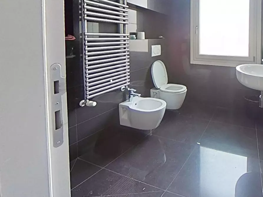 Immagine 11 di Ufficio in vendita  in Via Monte Sabotino, N. 1 a Venezia