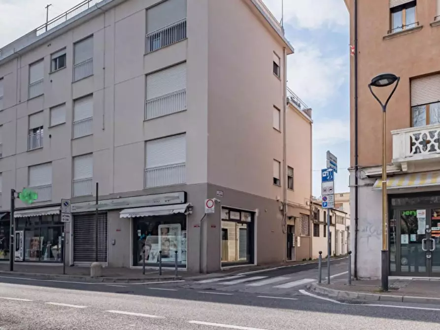 Immagine 14 di Ufficio in vendita  in Via Monte Sabotino, N. 1 a Venezia