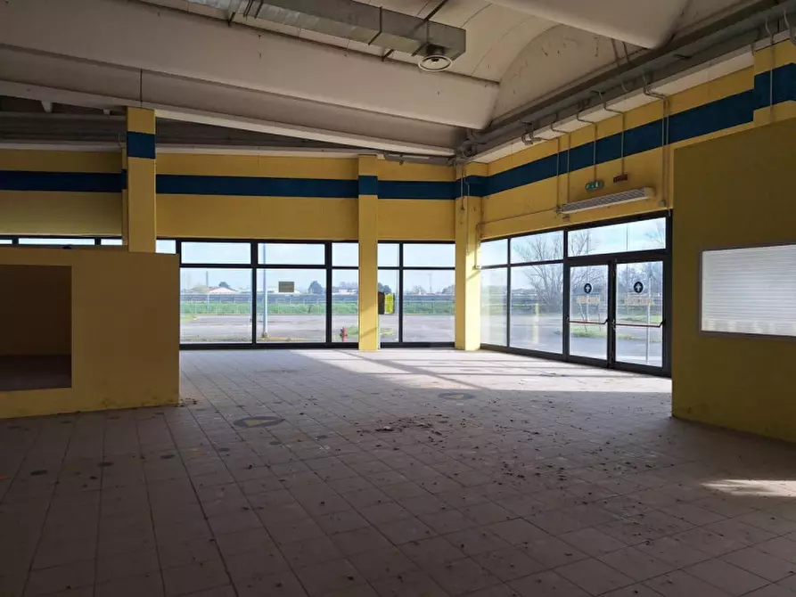 Immagine 1 di Capannone industriale in vendita  in Via Corte Capra, N. snc a Isola Rizza