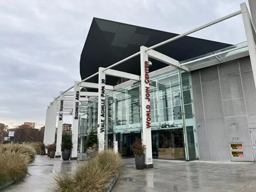 Immagine 11 di Ufficio in vendita  in Viale Achille Papa, 30, 20149 Milano MI, Italia a Milano