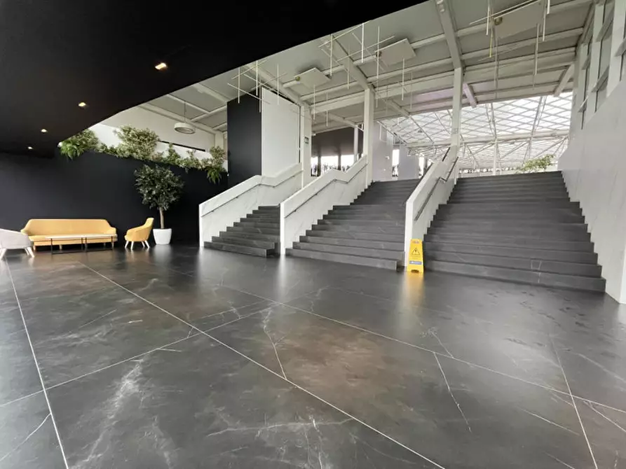 Immagine 12 di Ufficio in vendita  in Viale Achille Papa, 30, 20149 Milano MI, Italia a Milano