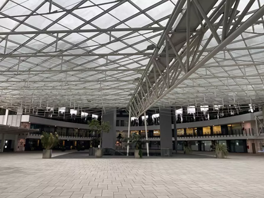 Immagine 14 di Ufficio in vendita  in Viale Achille Papa, 30, 20149 Milano MI, Italia a Milano