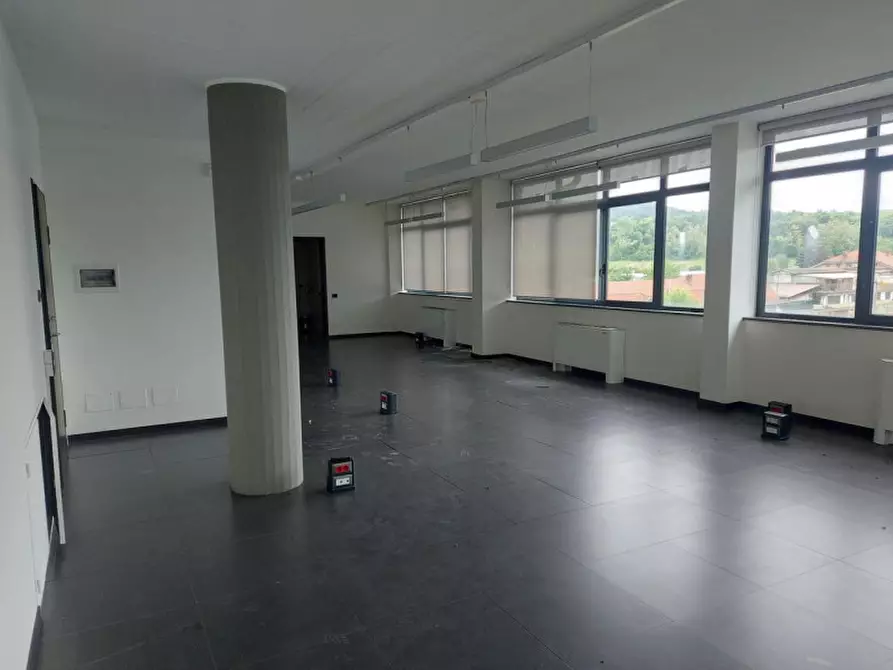 Immagine 11 di Ufficio in vendita  in Corso Moncenisio, N. 43 a Rosta