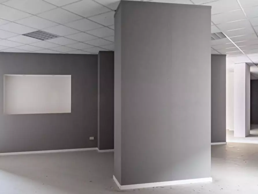 Immagine 3 di Capannone industriale in vendita  in Via Nepesina, N. snc a Nepi