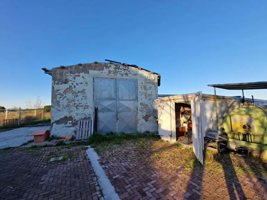 Immagine 9 di Capannone industriale in vendita  in Via Vicinale Torricchia, N. 3150 a Forlimpopoli