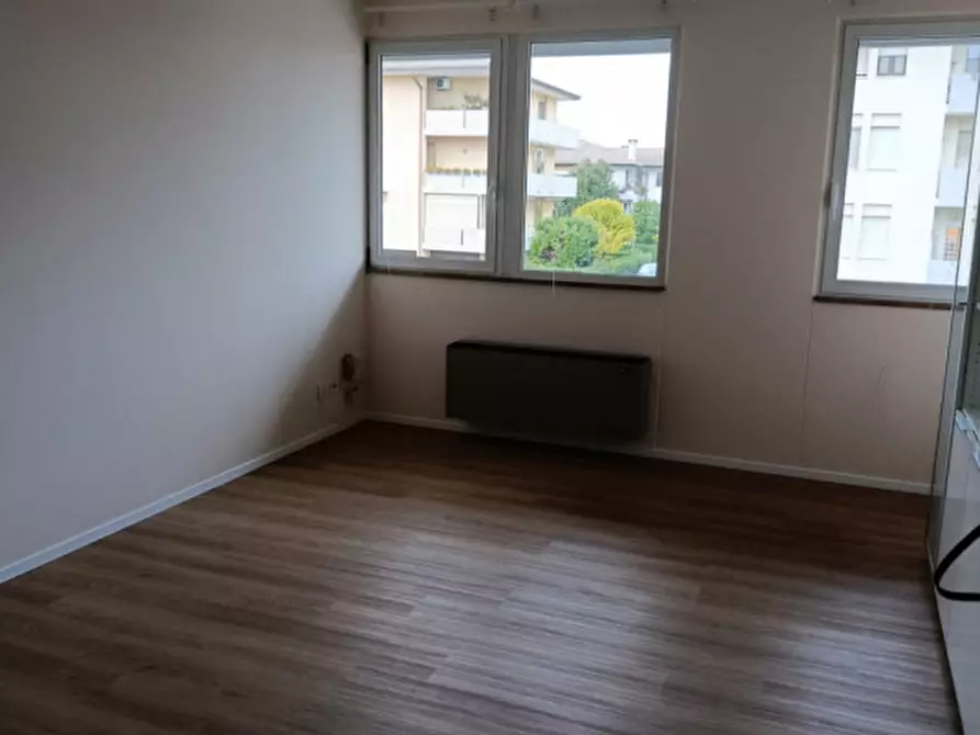 Immagine 3 di Ufficio in affitto  in via bachelet n. 6 a Vigonza