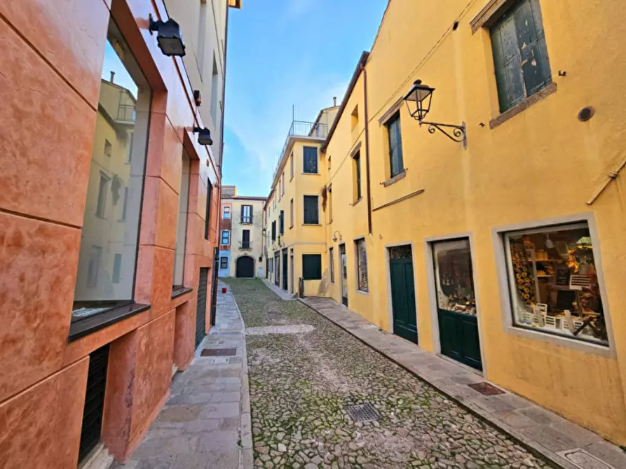 Immagine 7 di Negozio in vendita  in PIAZZA GIUSEPPE MAZZINI a Monselice