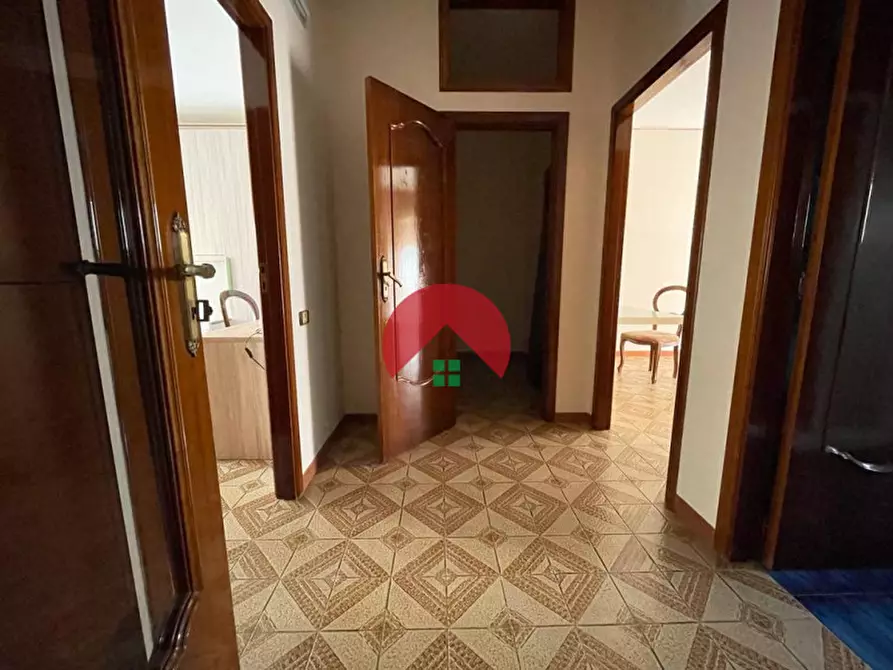 Immagine 9 di Appartamento in vendita  in Via Lupo Protospata a Matera