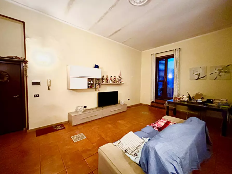 Immagine 2 di Appartamento in vendita  in CORSO VITTORIO EMANUELE N°184 a Torre Del Greco