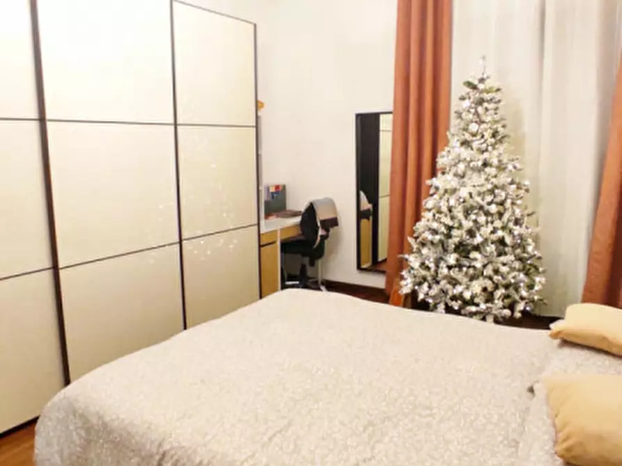 Immagine 2 di Appartamento in vendita  in via gubbio 101 10 a Torino