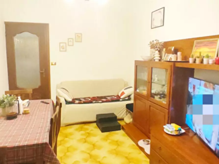 Immagine 3 di Appartamento in vendita  in via gubbio 101 10 a Torino