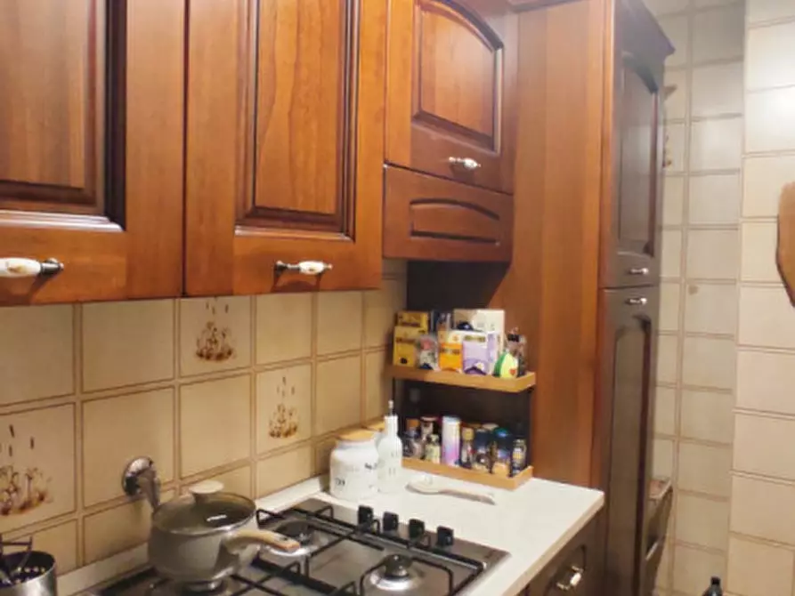 Immagine 5 di Appartamento in vendita  in via gubbio 101 10 a Torino