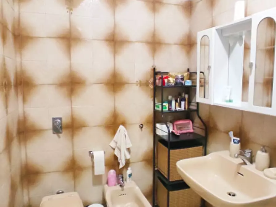 Immagine 9 di Appartamento in vendita  in via gubbio 101 10 a Torino