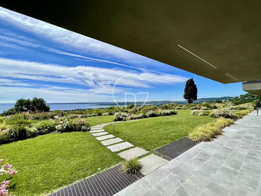 Immagine 8 di Villetta a schiera in vendita  in Via Tito Speri a Padenghe Sul Garda