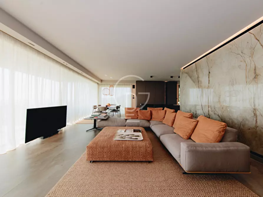 Immagine 15 di Villetta a schiera in vendita  in Via Tito Speri a Padenghe Sul Garda