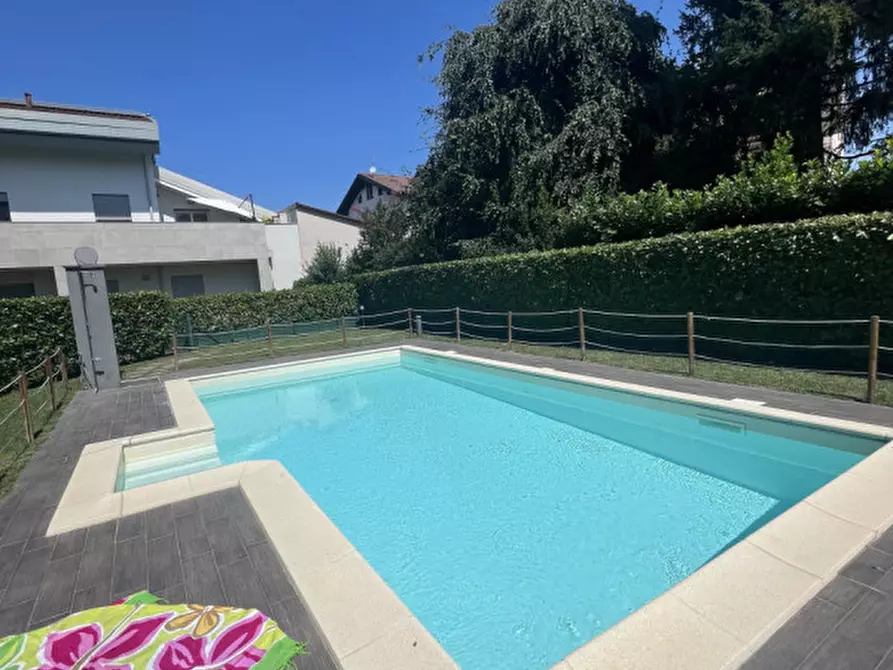 Immagine 1 di Appartamento in vendita  in Via Gorizia 22 a Albiate