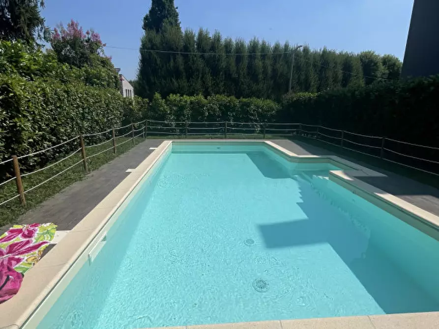 Immagine 23 di Appartamento in vendita  in Via Gorizia 22 a Albiate