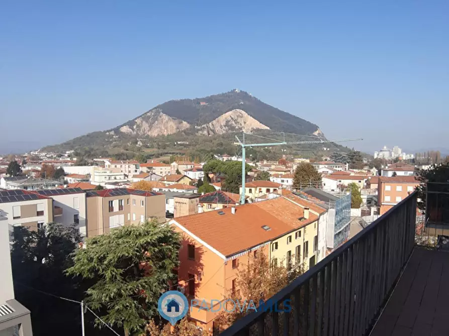 Immagine 3 di Appartamento in vendita  in Piazza XX Settembre - 7 a Monselice