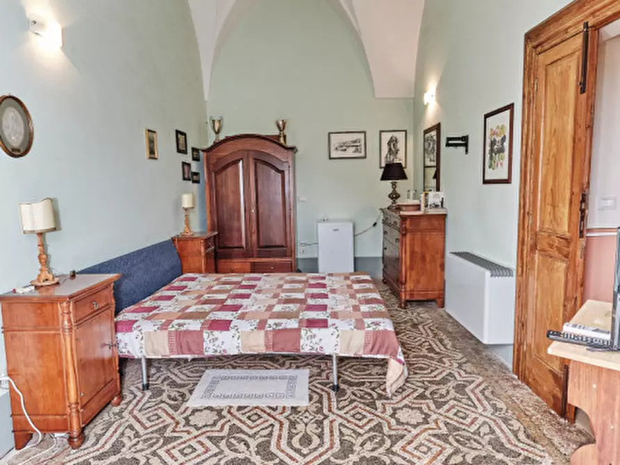 Immagine 10 di Palazzo in vendita  in Via Caracciolo a Ruffano