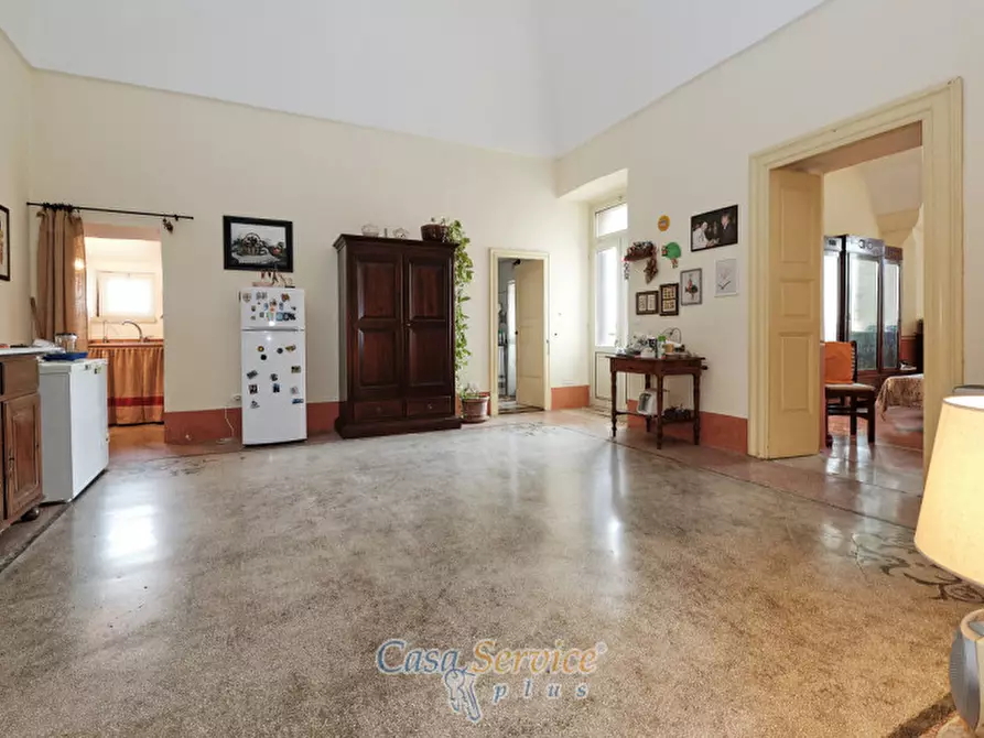 Immagine 11 di Palazzo in vendita  in Via Caracciolo a Ruffano