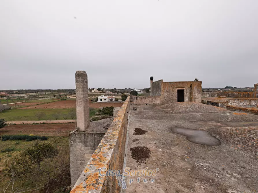 Immagine 25 di Palazzo in vendita  in Via Caracciolo a Ruffano