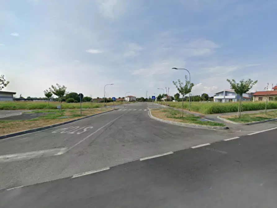 Immagine 1 di Terreno in vendita  in Via Dottorina a Castiglione Delle Stiviere
