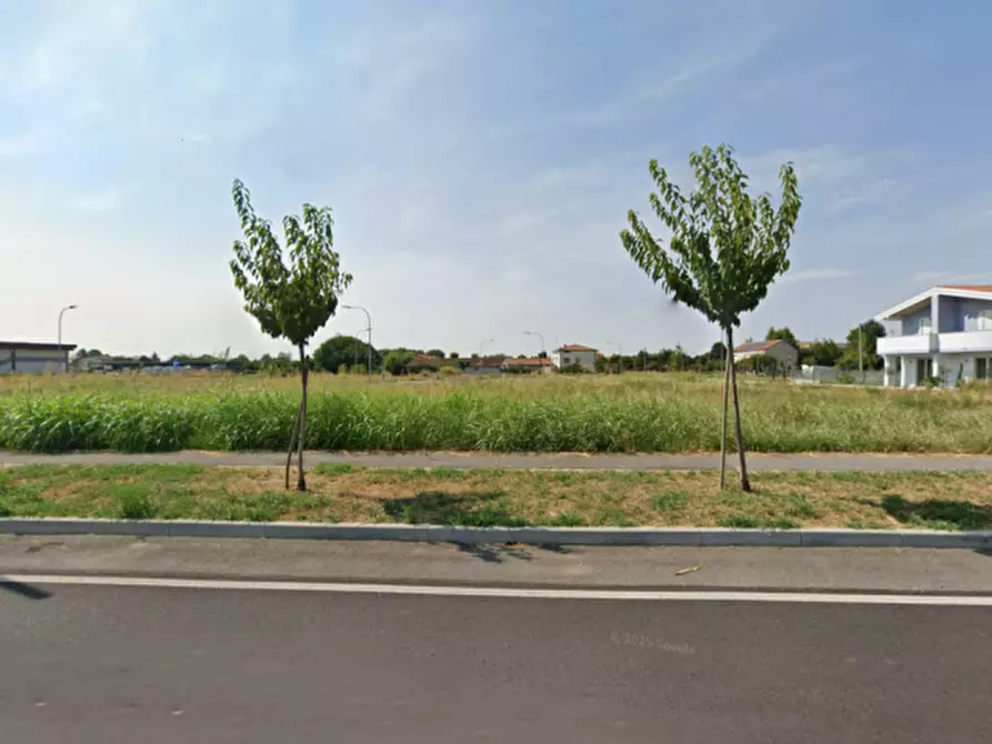 Immagine 7 di Terreno in vendita  in Via Dottorina a Castiglione Delle Stiviere