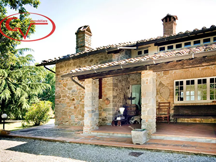 Immagine 1 di Villa in vendita  in Monte San Savino a Monte San Savino