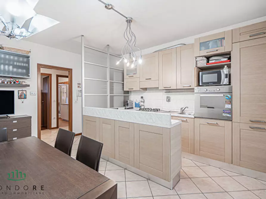 Immagine 6 di Appartamento in vendita  in Via Porrettana 157 a Sasso Marconi