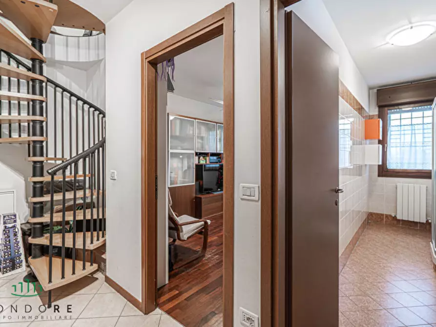 Immagine 15 di Appartamento in vendita  in Via Porrettana 157 a Sasso Marconi