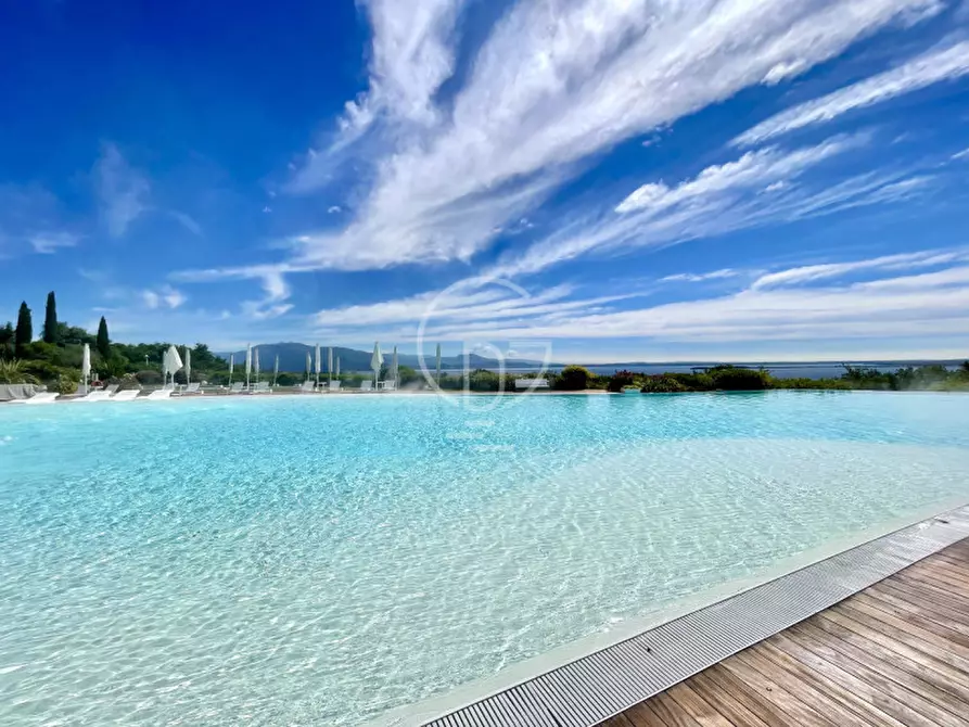 Immagine 4 di Attico in vendita  in Via Tito Speri a Padenghe Sul Garda